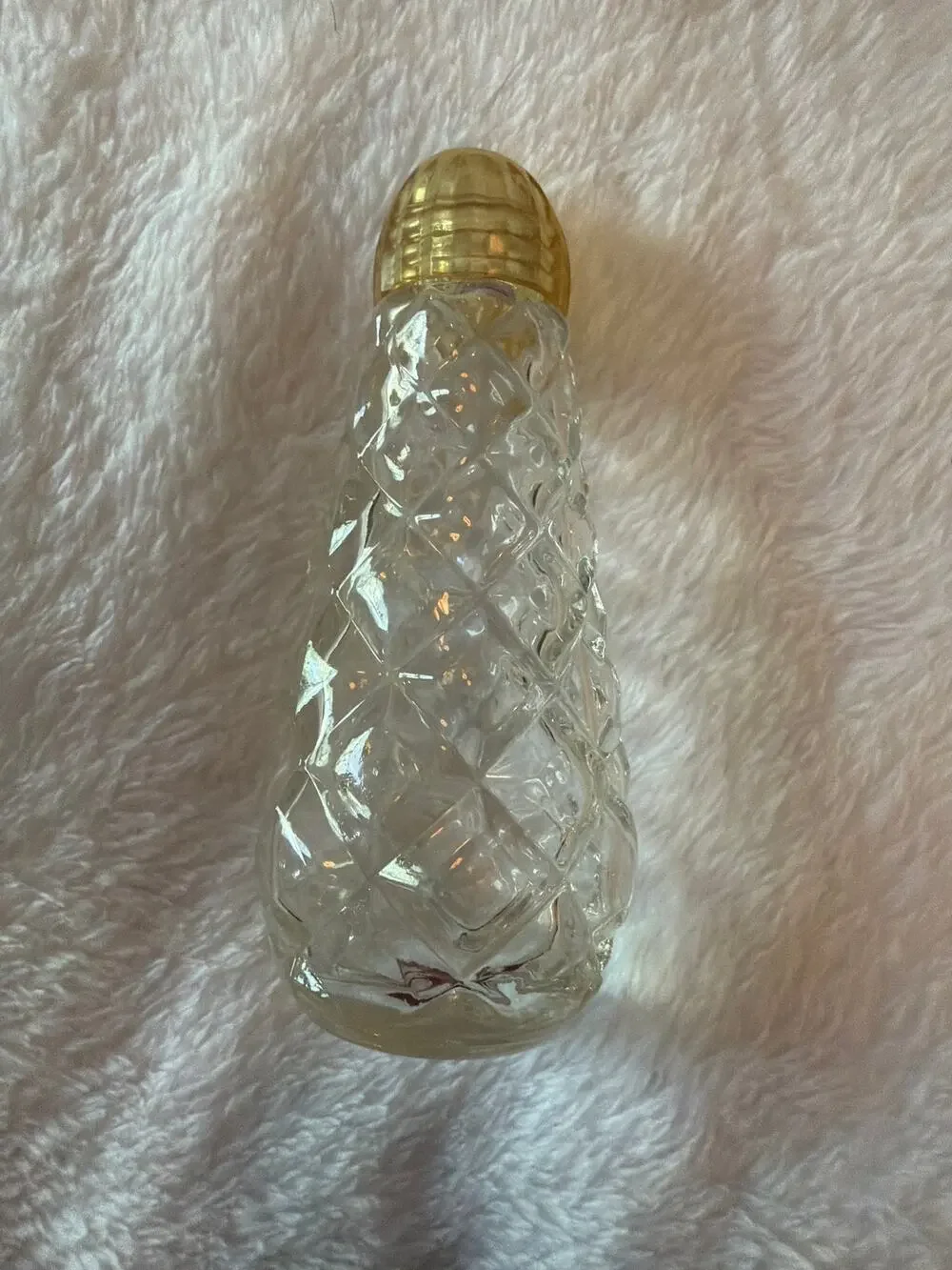 Vintage Crystal Glass Salt Shaker Diamond Pattern Gold Plastic Lid Bottle